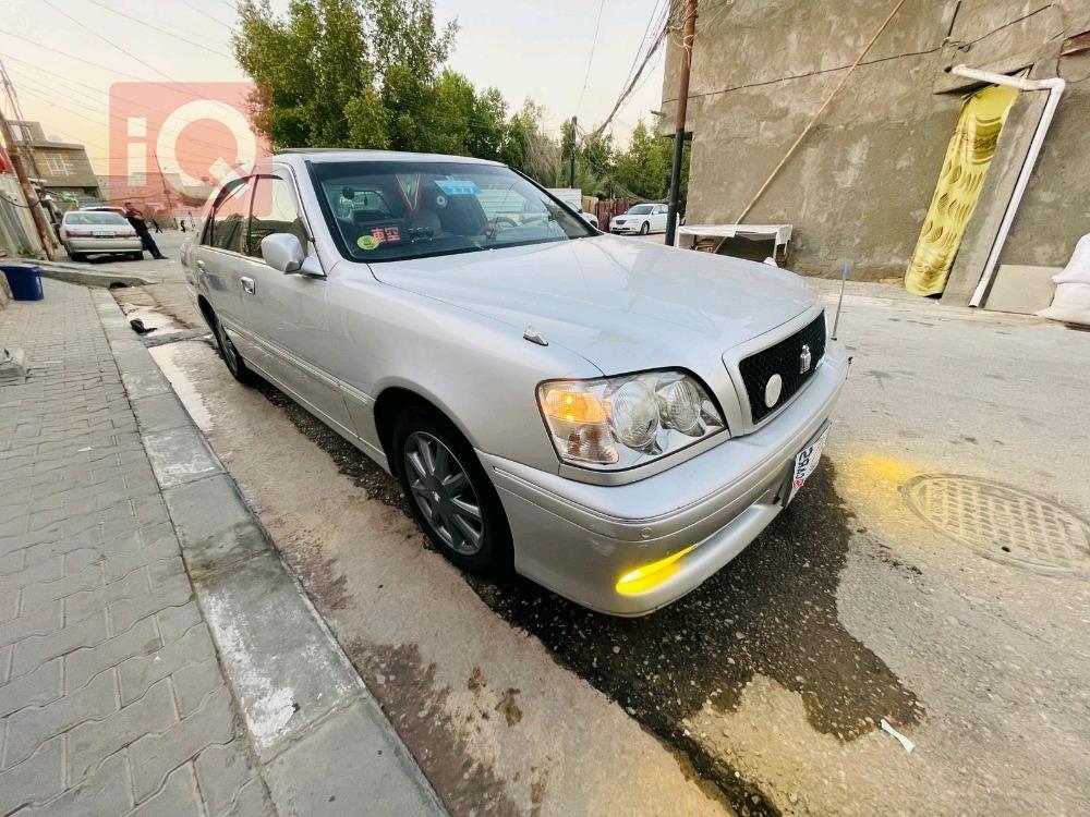 تويوتا كراون